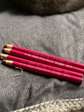 SET OF FOUR VINTAGE PINK PEARL SOFT PENCIL ERASERS #400